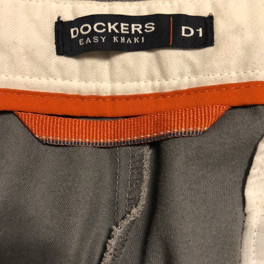Men’s Dockers Pants - Picture 3 of 4